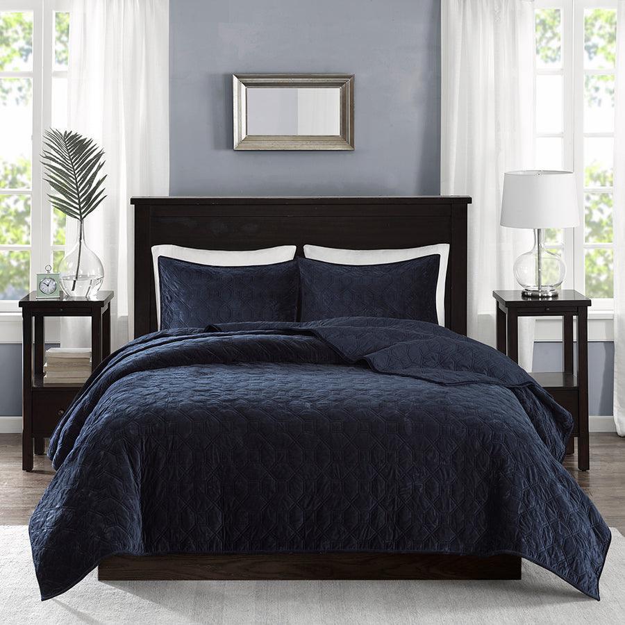 Harper Full/Queen Coverlet & Bedspread Navy Olliix.com