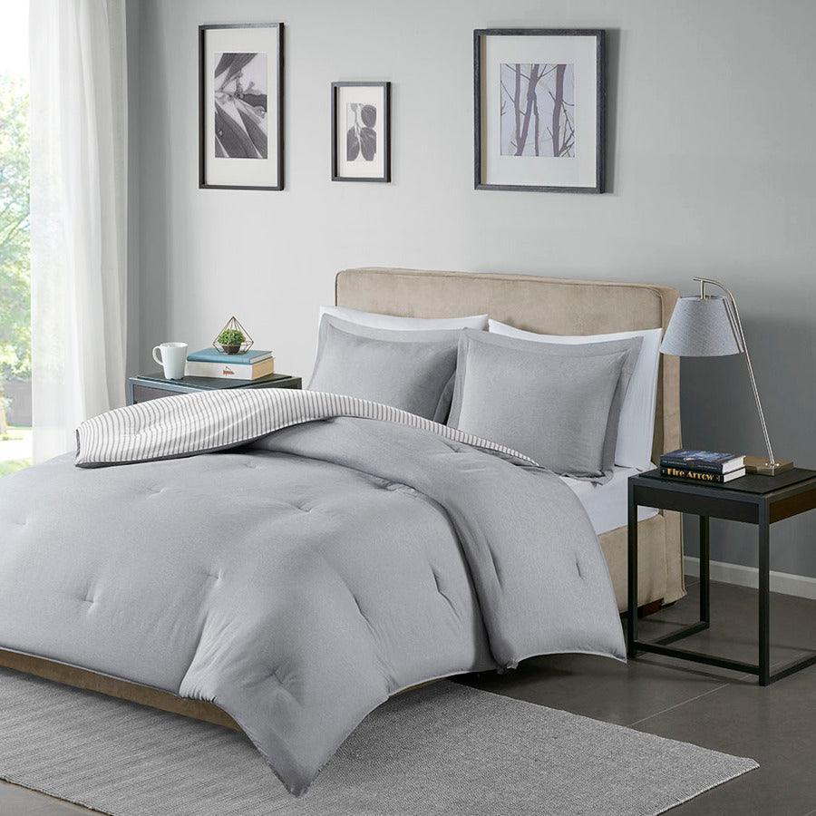 Hayden Reversible 20 " D Yarn Dyed Down Alternative Comforter Set Gray King/Cal King Olliix.com