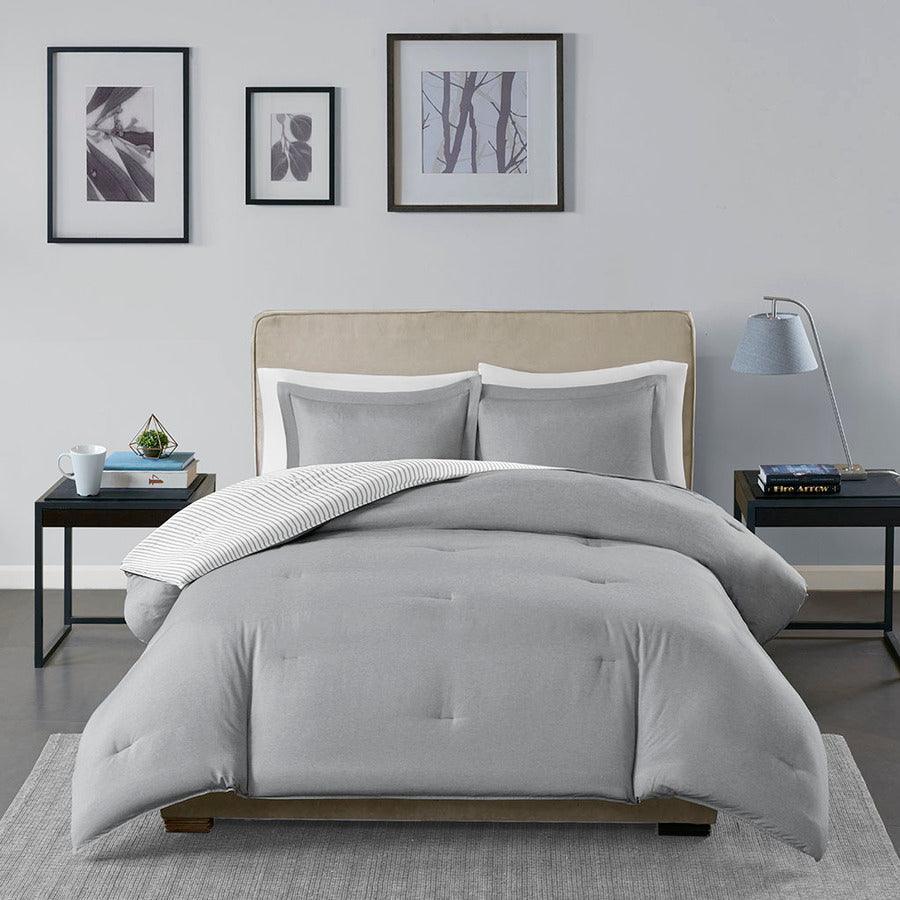 Hayden Reversible 20 " D Yarn Dyed Down Alternative Comforter Set Gray King/Cal King Olliix.com