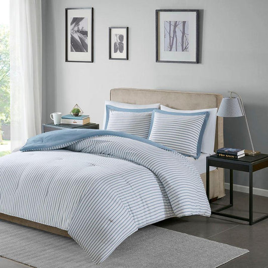 Hayden Reversible 26 " W Yarn Dyed Down Alternative Comforter Set Blue Full/Queen Olliix.com