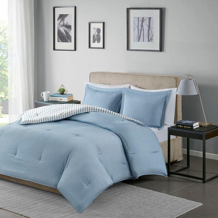 Hayden Reversible 26 " W Yarn Dyed Down Alternative Comforter Set Blue Full/Queen Olliix.com