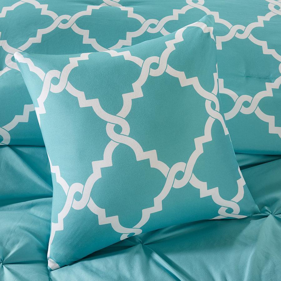 Kasey 5 Piece Reversible Comforter Set Aqua Full/Queen Olliix.com