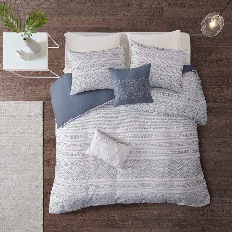 Lizbeth Modern 5 Piece Cotton Clip Jacquard Duvet Cover Set Full/Queen White & Indigo Olliix.com