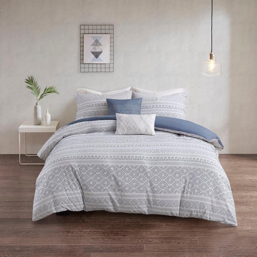 Lizbeth Modern 5 Piece Cotton Clip Jacquard Duvet Cover Set Full/Queen White & Indigo Olliix.com