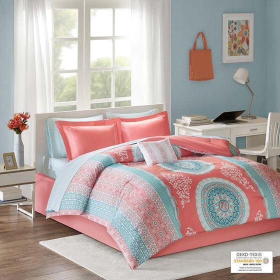 Loretta Comforter  Full Coral Olliix.com