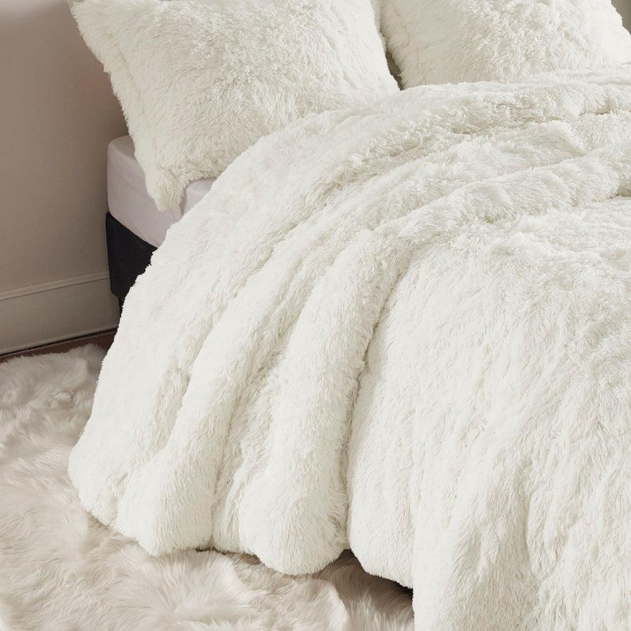 Malea Casual Shaggy Fur Duvet Cover Set Full/Queen Ivory Olliix.com