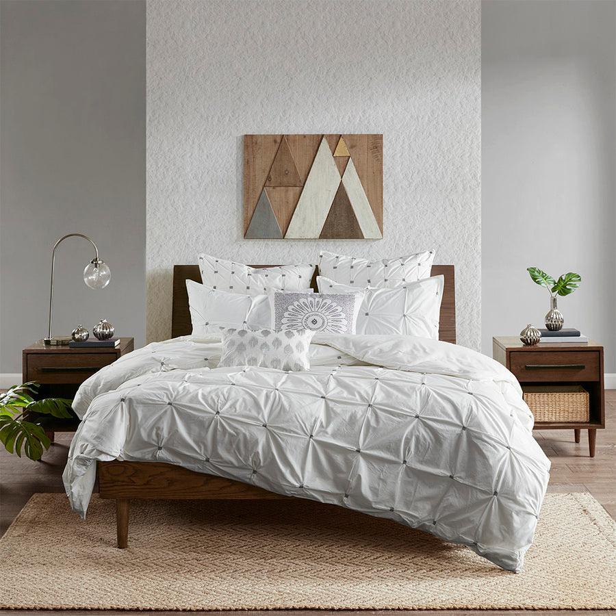 Masie King/California King 3 Piece Elastic Embroidered Cotton Duvet Cover Set White Olliix.com