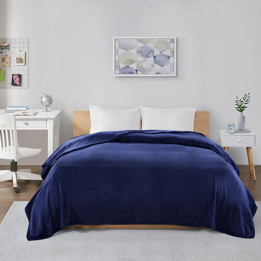 Microlight Casual Plush Oversized Blanket Full/Queen Navy Olliix.com