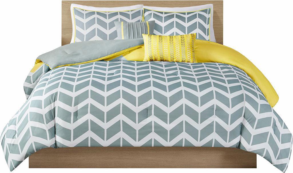 Nadia 26 " W Comforter Set Yellow Twin/Twin XL Olliix.com