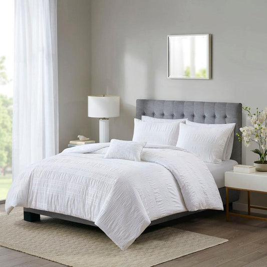 Nicolette Transitional 4 Piece Cotton Seersucker Duvet Cover Set Full/Queen White Olliix.com