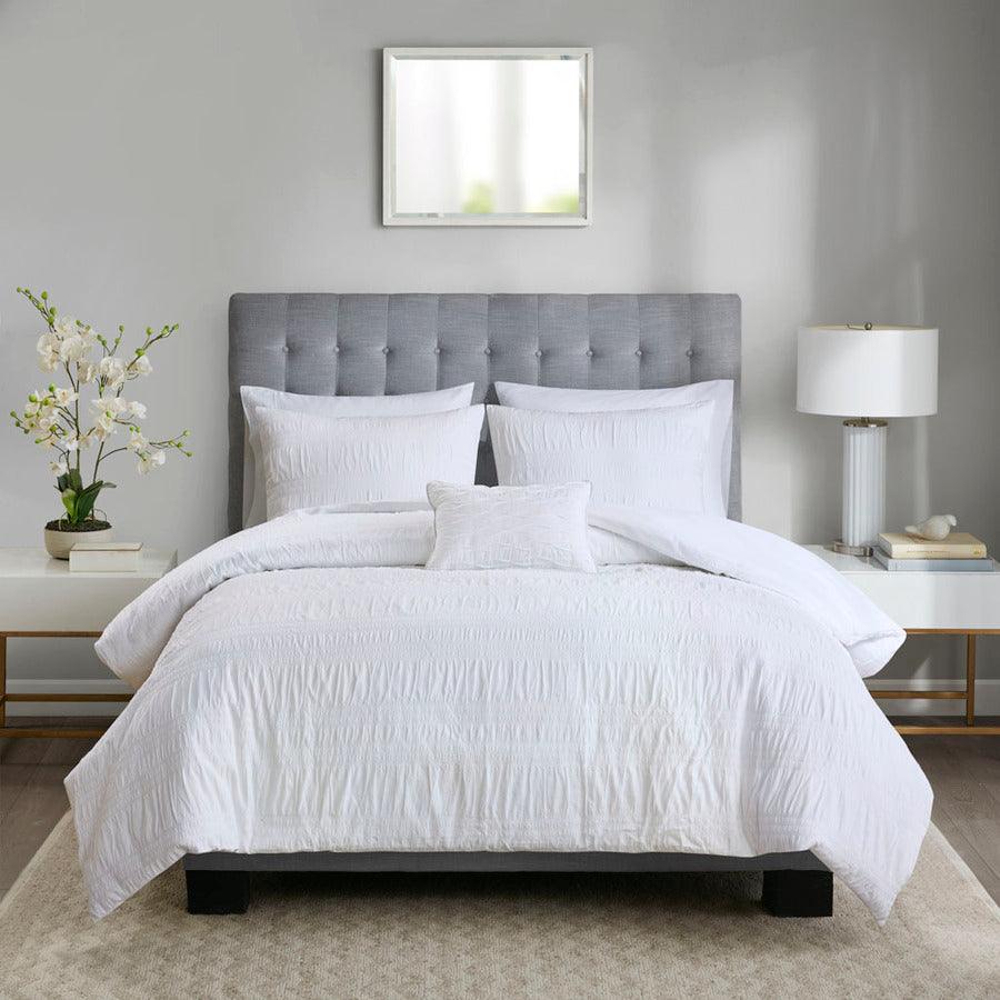 Nicolette Transitional 4 Piece Cotton Seersucker Duvet Cover Set Full/Queen White Olliix.com