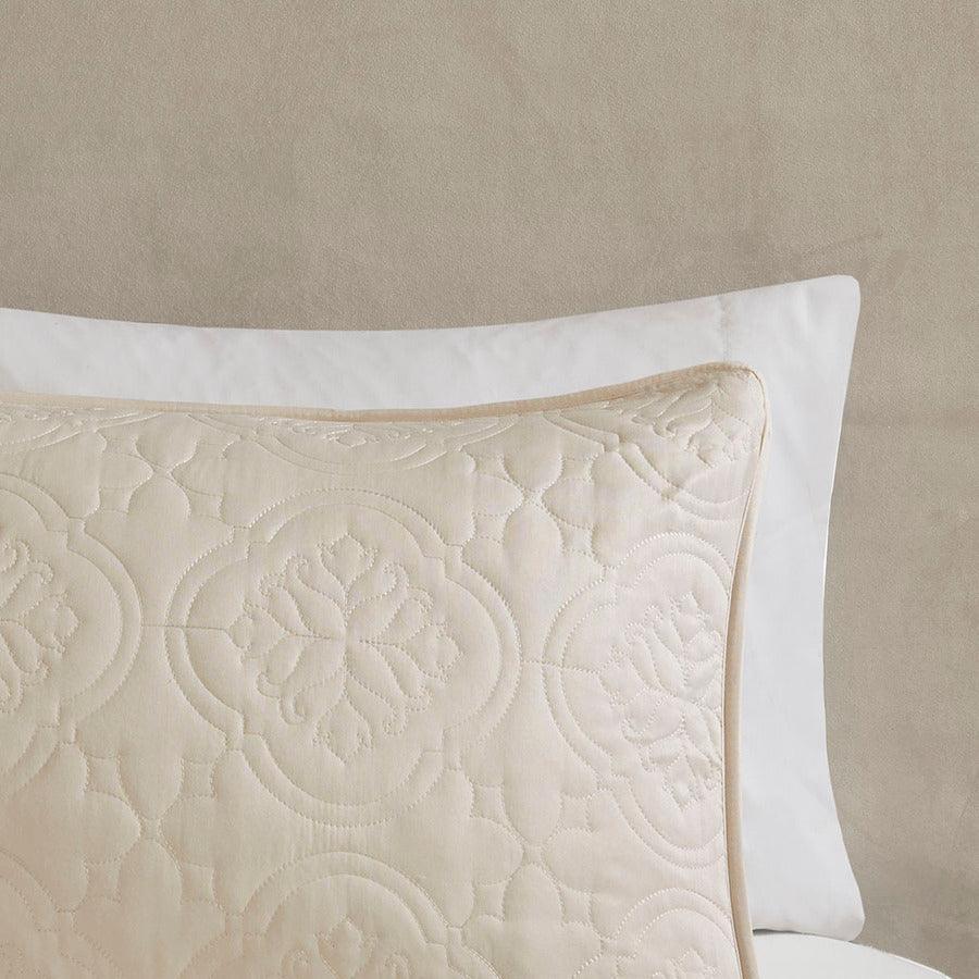 Oakley Full/Queen 3 Piece Reversible Bedspread Set Cream Olliix.com