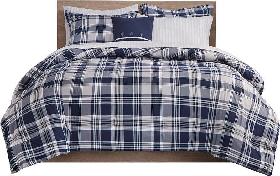 Patrick King Reversible Complete Bedding Set Navy Olliix.com