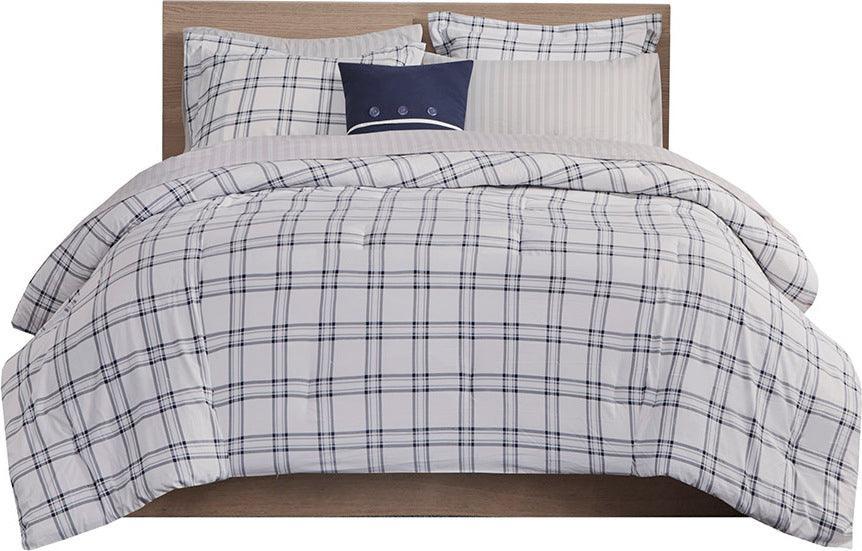 Patrick King Reversible Complete Bedding Set Navy Olliix.com