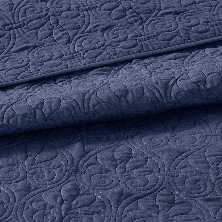 Quebec King Reversible Bedspread Set Navy Olliix.com