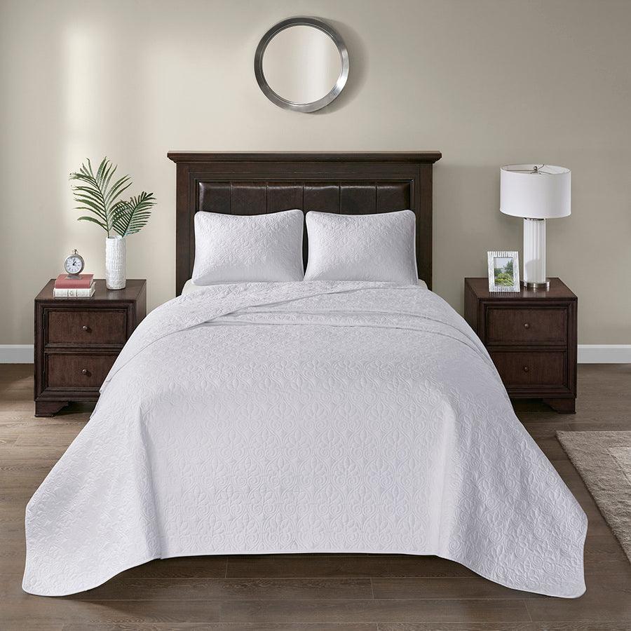 Quebec King Reversible Bedspread Set White Olliix.com