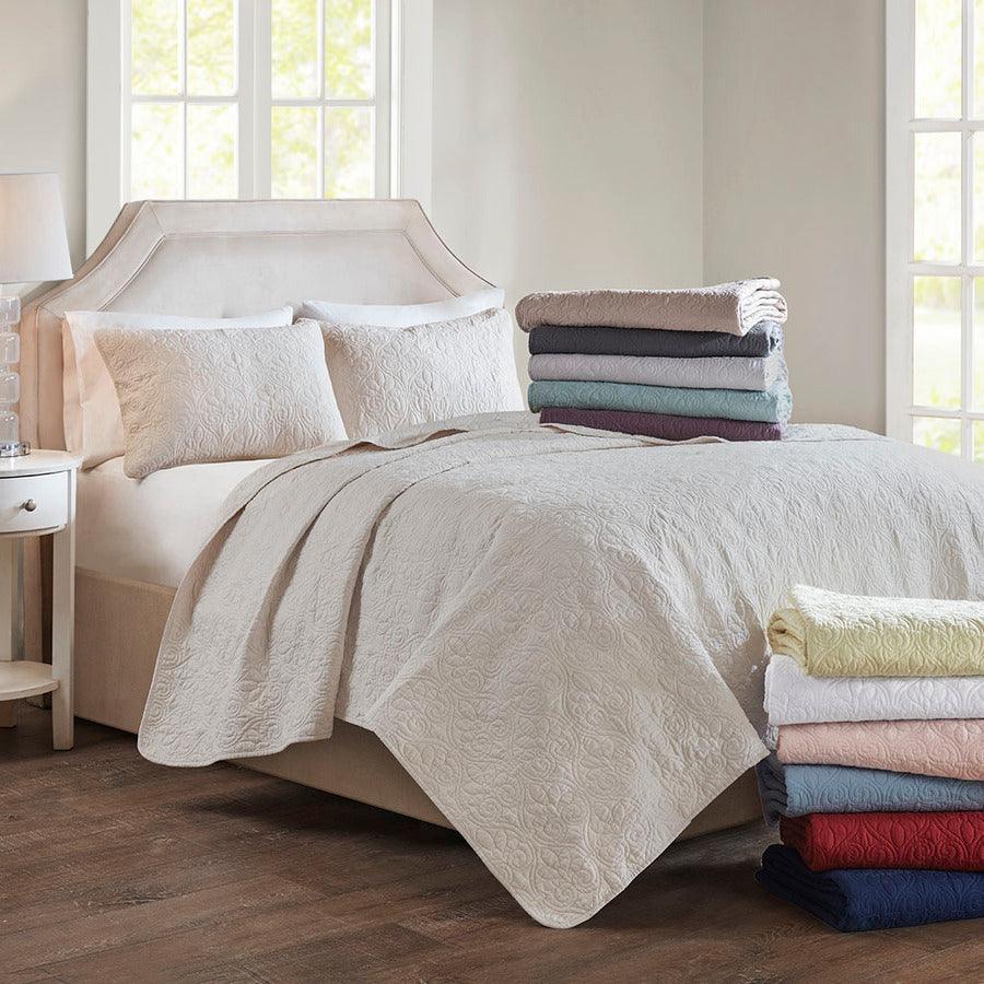 Quebec King/California King Reversible Coverlet Set Cream Olliix.com