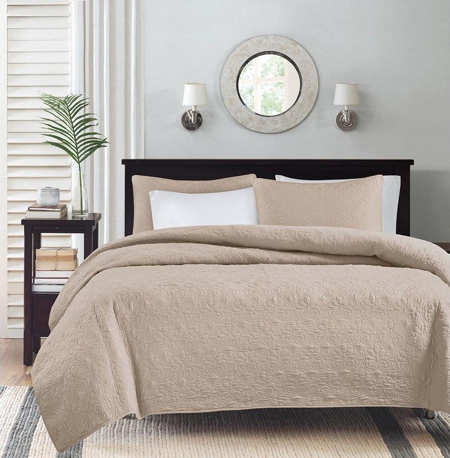 Quebec King/California King Reversible Coverlet Set Khaki Olliix.com