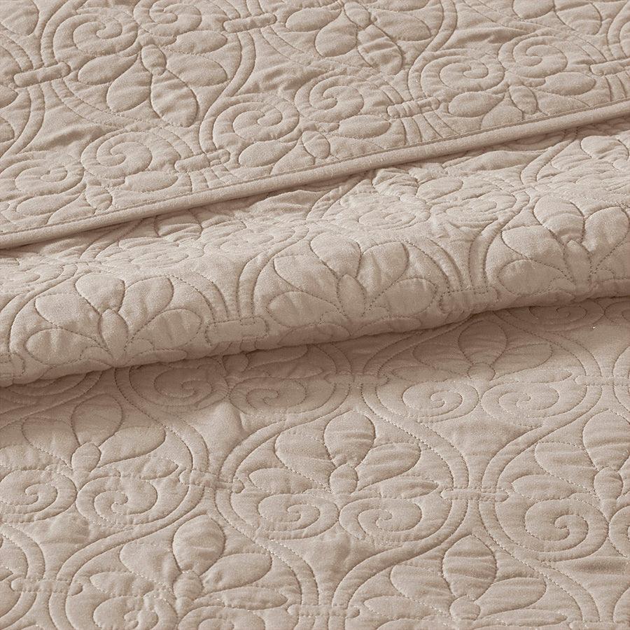 Quebec King/California King Reversible Coverlet Set Khaki Olliix.com