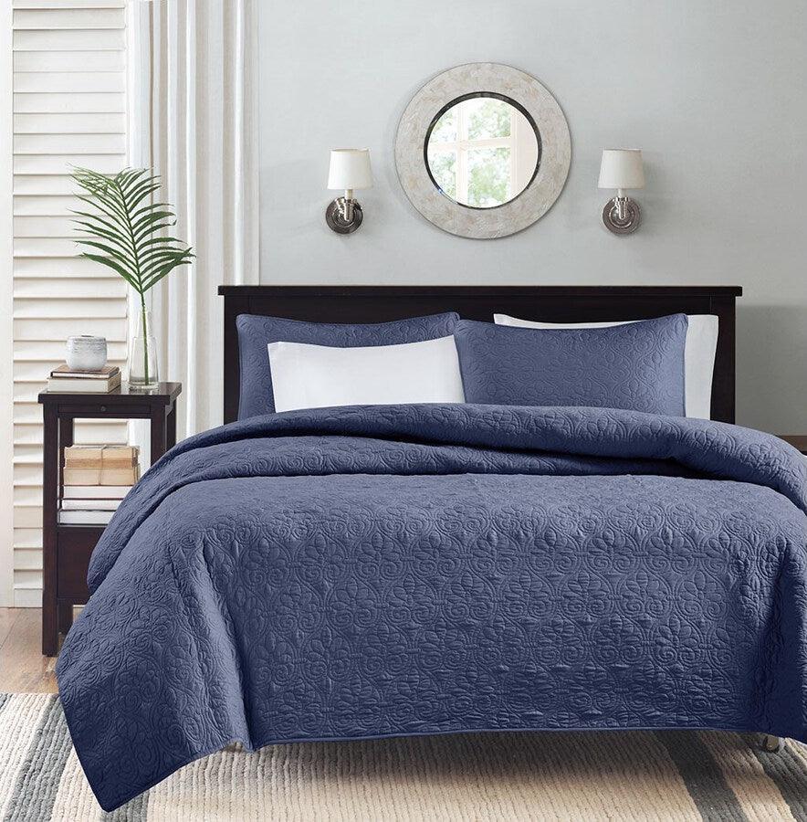 Quebec King/California King Reversible Coverlet Set Navy Olliix.com