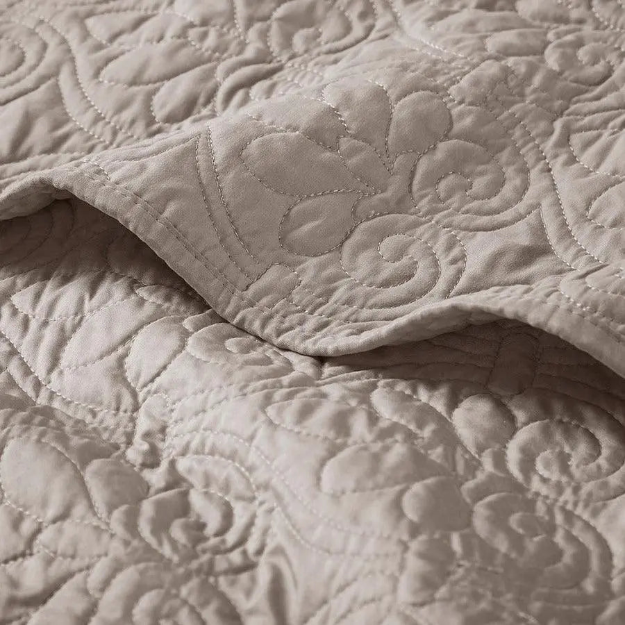 Quebec Traditional Oversized Quilted Throw 60x70" Khaki Olliix.com