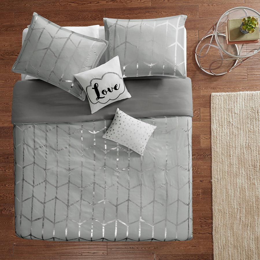 Raina King/California King Metallic Printed Duvet Cover Set Gray & Silver Olliix.com