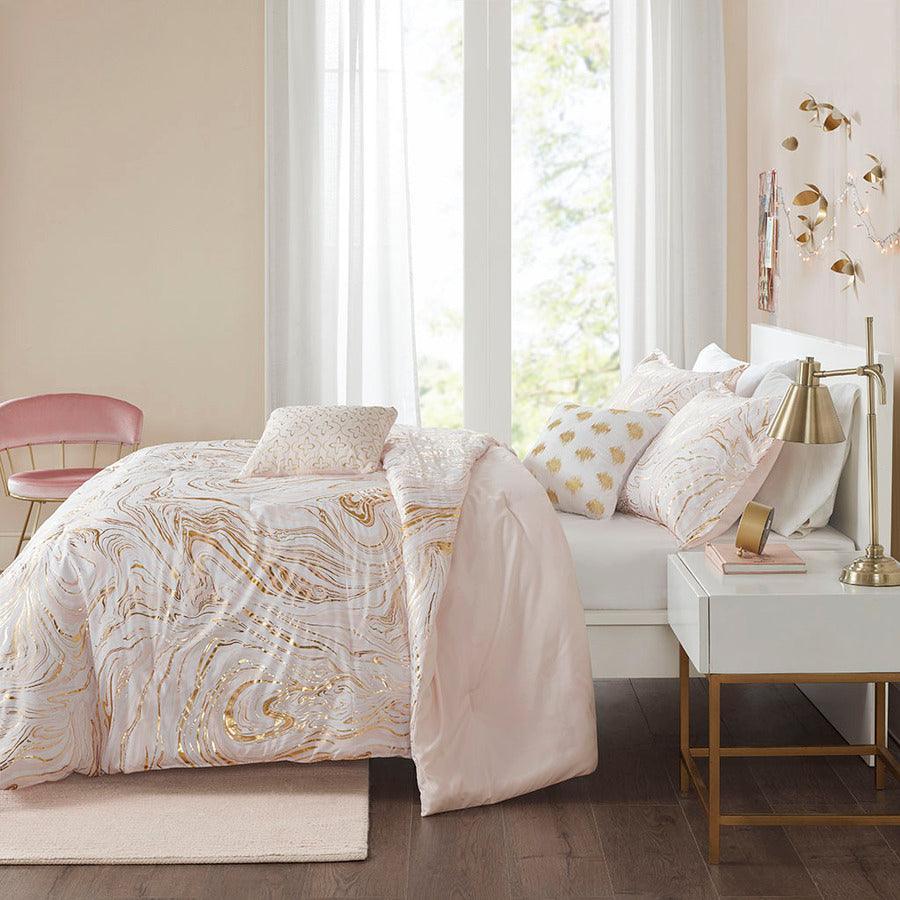 Rebecca King/California King Metallic Printed Comforter Set Blush & Gold Olliix.com