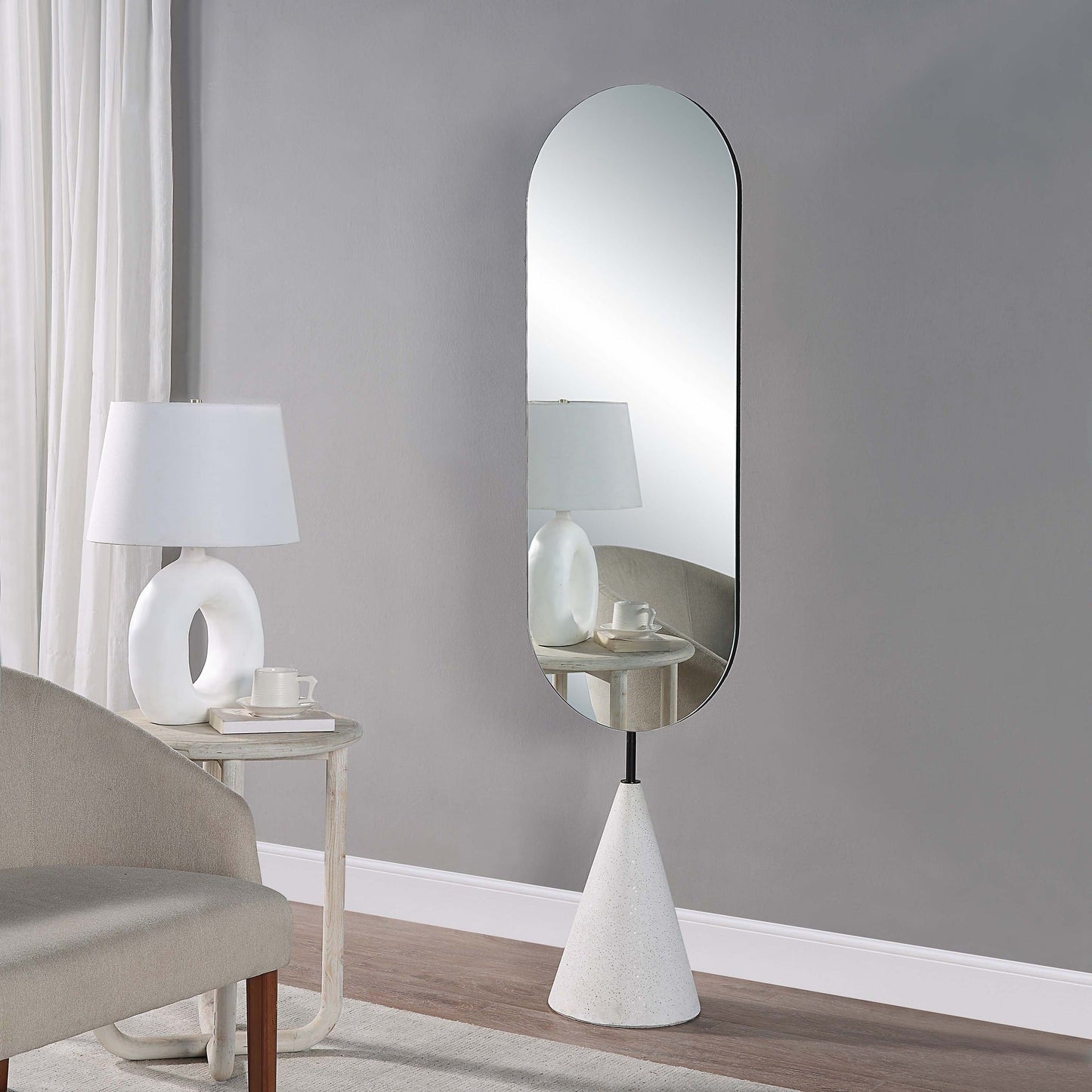 RenWil Vawn Oval Mirror NDD23M010 RenWil