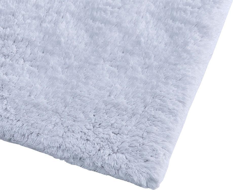 Ritzy Bath Rug White Olliix.com