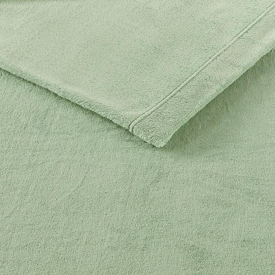 Soloft Twin Micro Plush Sheet Set Green Olliix.com