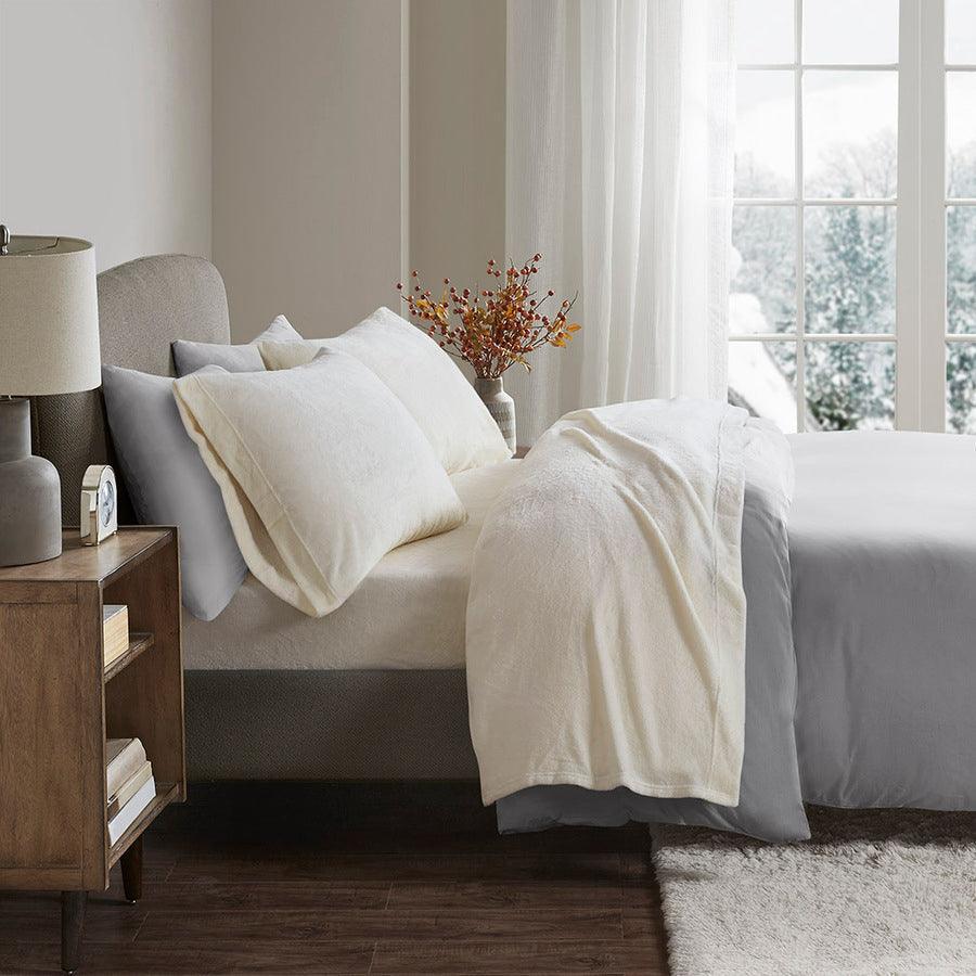 Soloft Twin Micro Plush Sheet Set Ivory Olliix.com