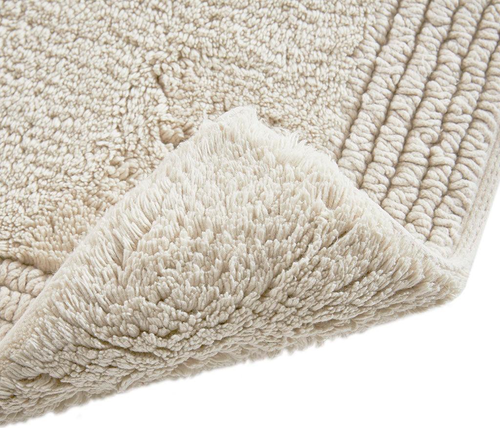 Splendor 21" Bath Rug Taupe Olliix.com