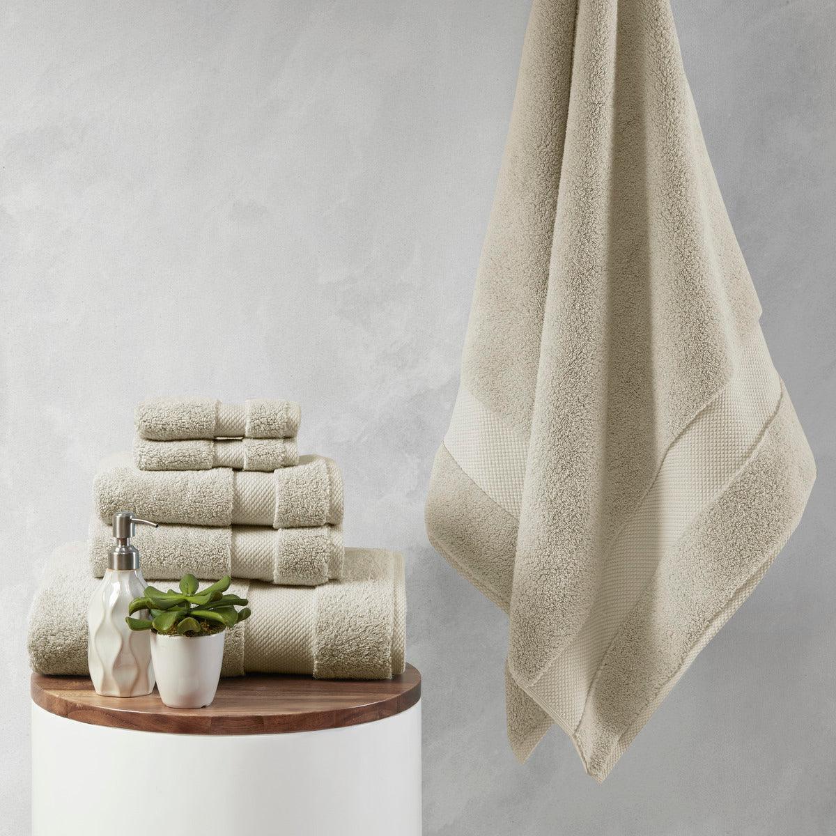 Splendor Bath Towel Taupe Olliix.com