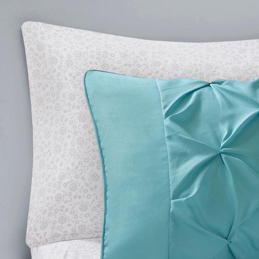 Vinnie Comforter and Sheet Set Aqua Full Olliix.com