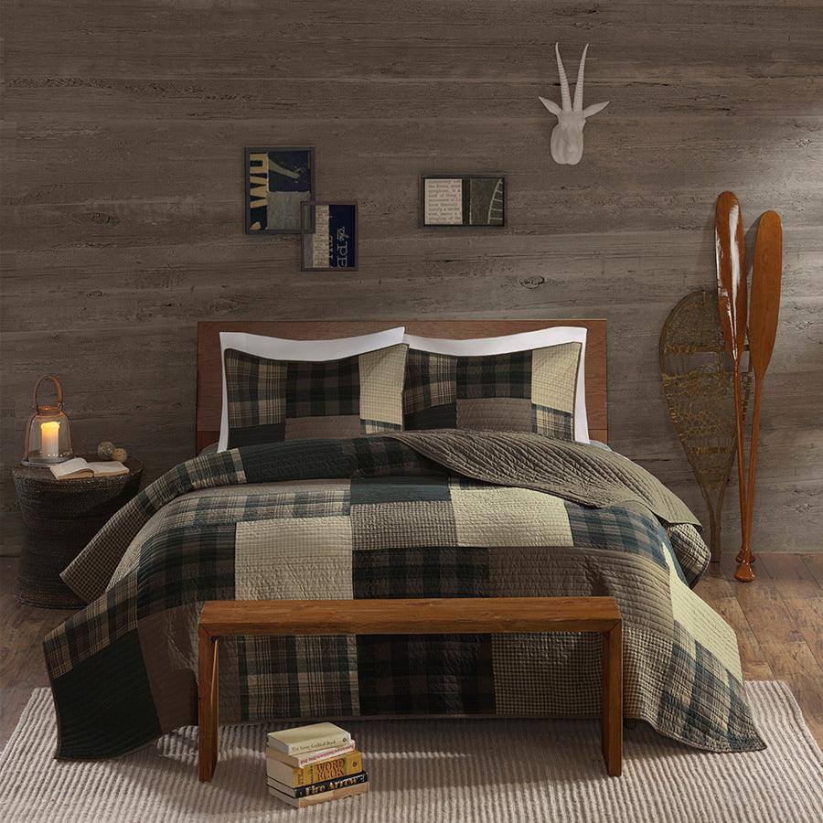 Winter Lodge/Cabin Hills Oversized Cotton Quilt Set King/Cal King Tan Olliix.com