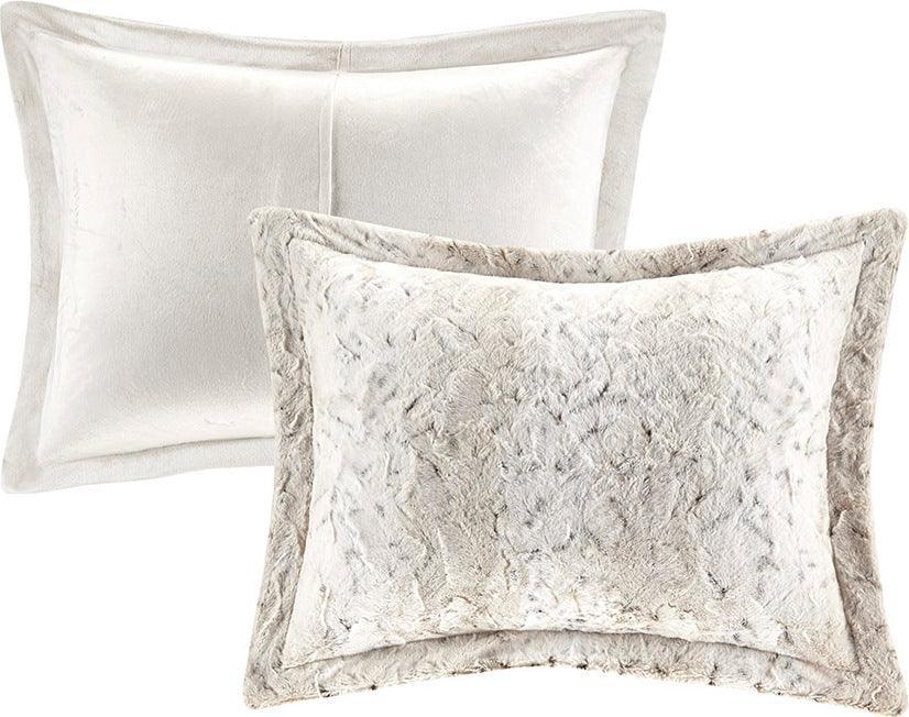 Zuri Full/Queen Comforter (Set) Snow Leopard Olliix.com