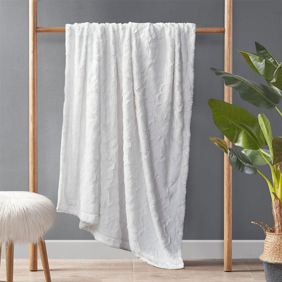 Zuri Glam/Luxury Oversized Faux Fur Throw 60x70" White Olliix.com